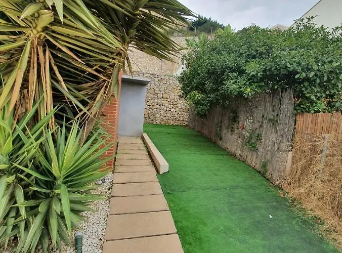 Con Piscina Privada